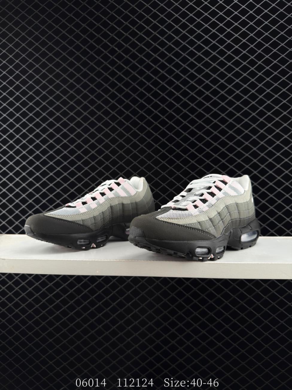 Shoes Sneakers Nike Wms air max 95 TT tricolor 95 co branded continues corduroy trend Nike Air Max 197 SW Nike Spor Half Price