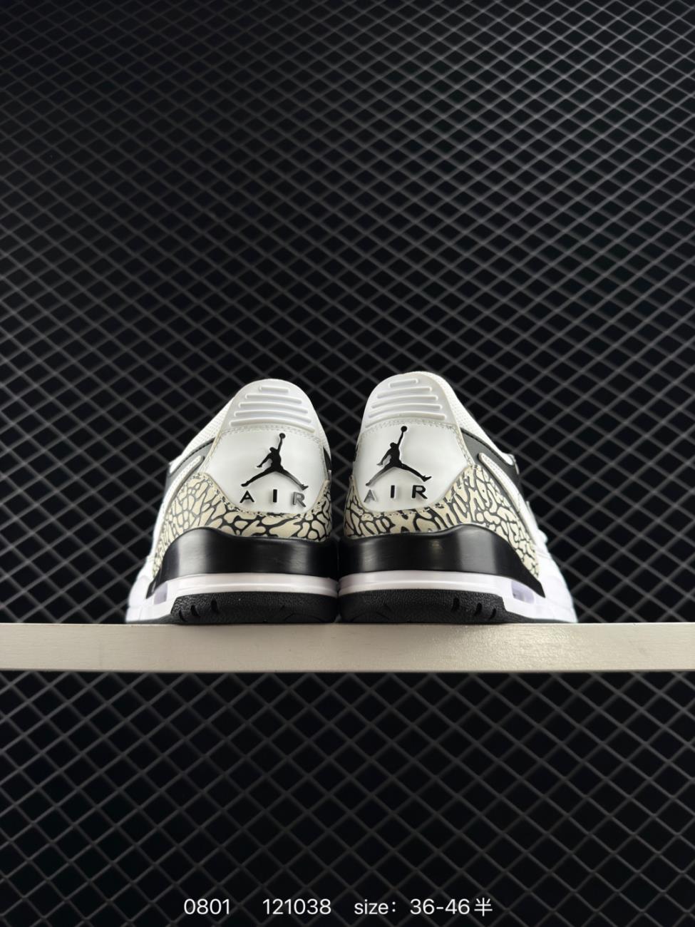 Shoes Sneakers Worlds Nicest Air Jordan Legacy 312 classic color CD7069 111 staggered combination its name reflects shoe el