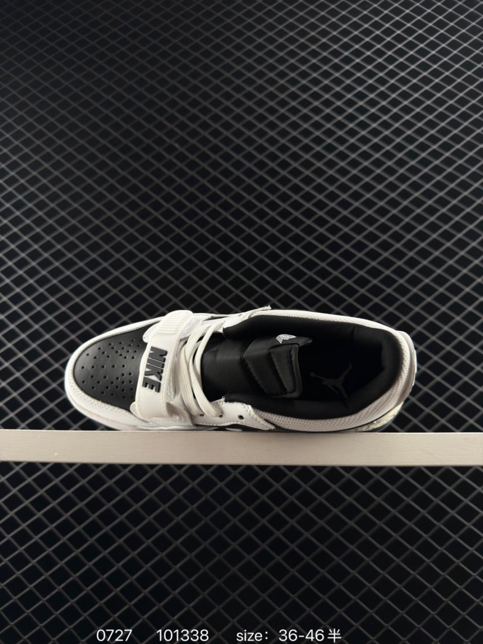 Lady Shoes Sneakers Air Jordan Legacy 312 classic color CD7069 111 staggered combination its name reflects shoe el